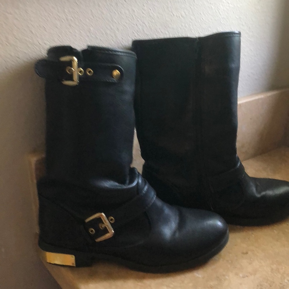 Esprit black boots with gold buckle
